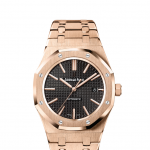 Wawrinka sported the Royal Oak with a rose gold case and bracelet featuring a black dial.