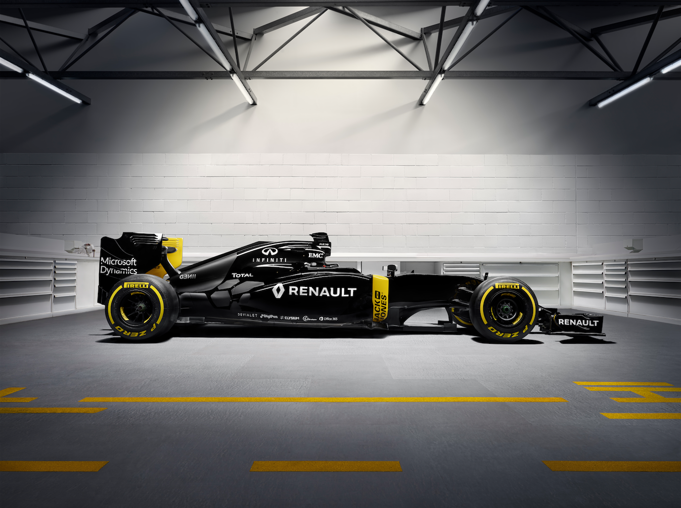 Bell & Ross Sponsor and Official Watch Partner of Renault F1