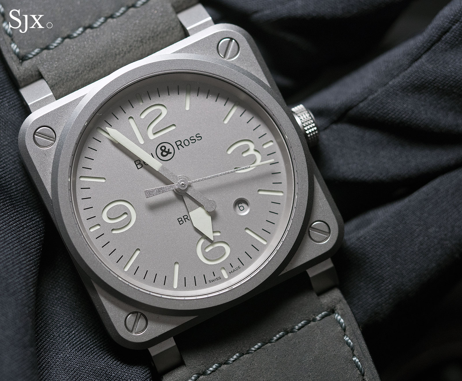 Bell & Ross BR 03-92 Horolum 4